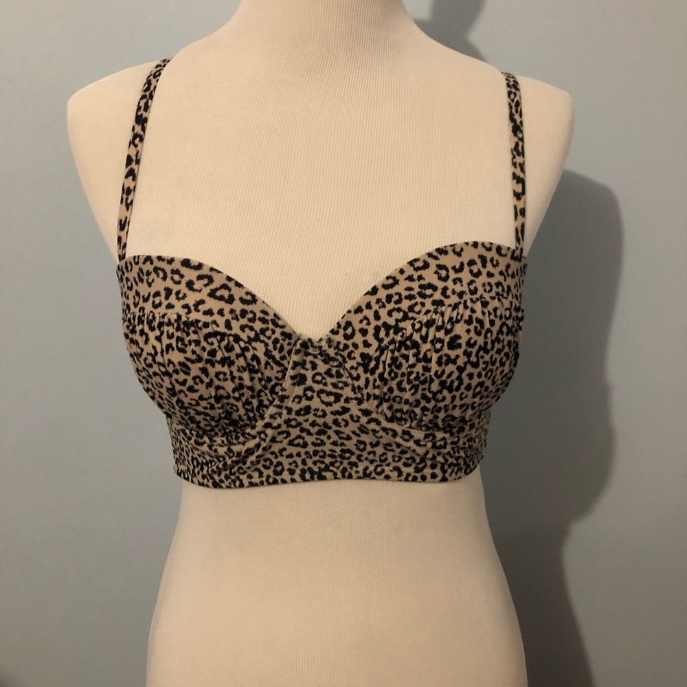 Xhilaration cheetah bikini top